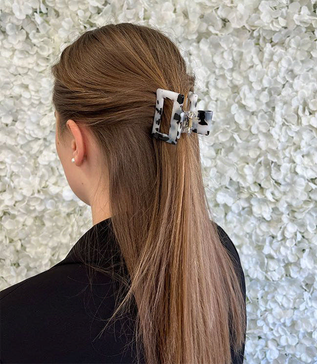 JA-NI Hair Accessories - Hair Clamps Sofia, The White Amber