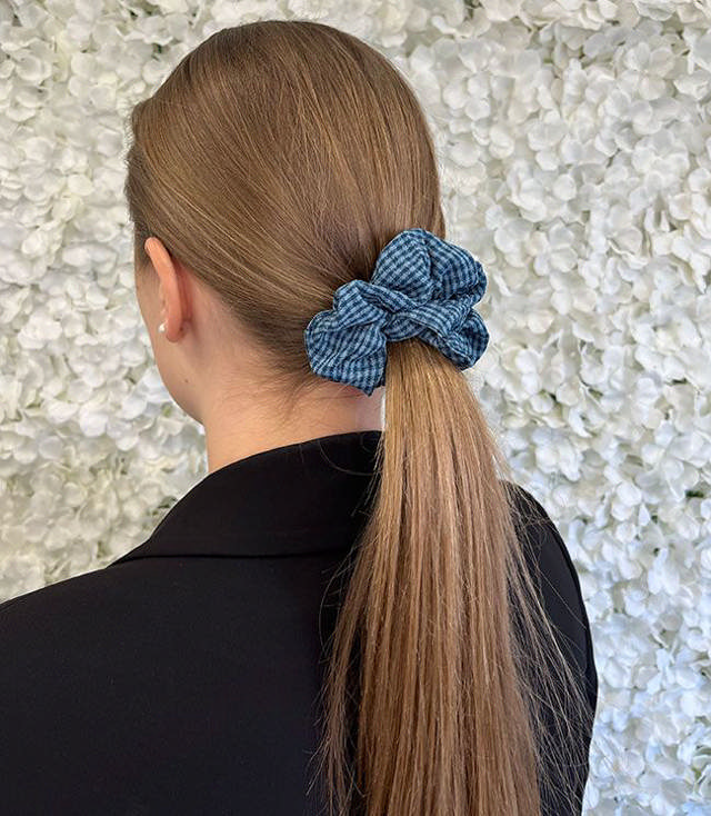 JA-NI Hair Accessories - Hair Scrunchies, The Blue Thin Checkered