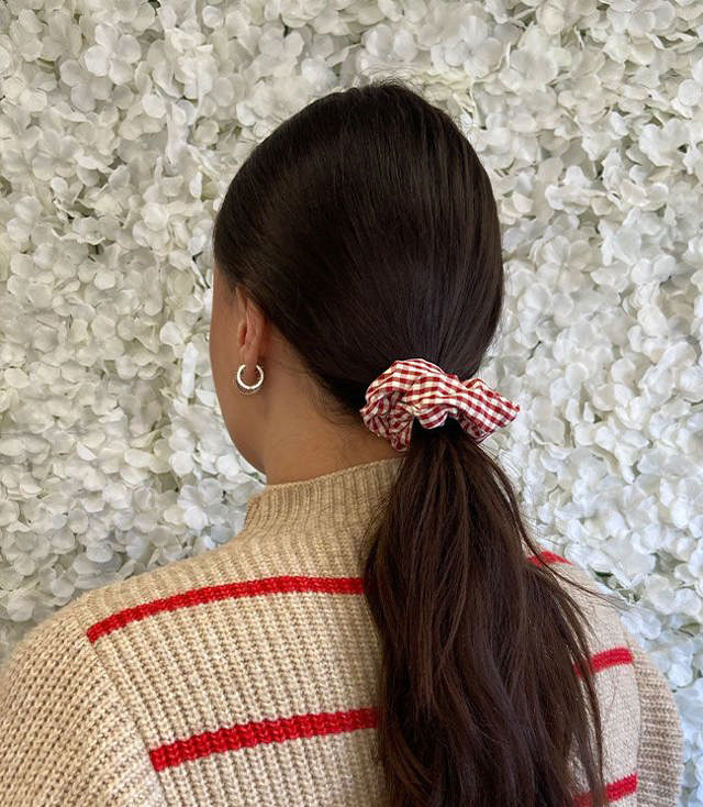 JA-NI Hair Accessories - Hair Scrunchies Small, The Red Thin Checkered